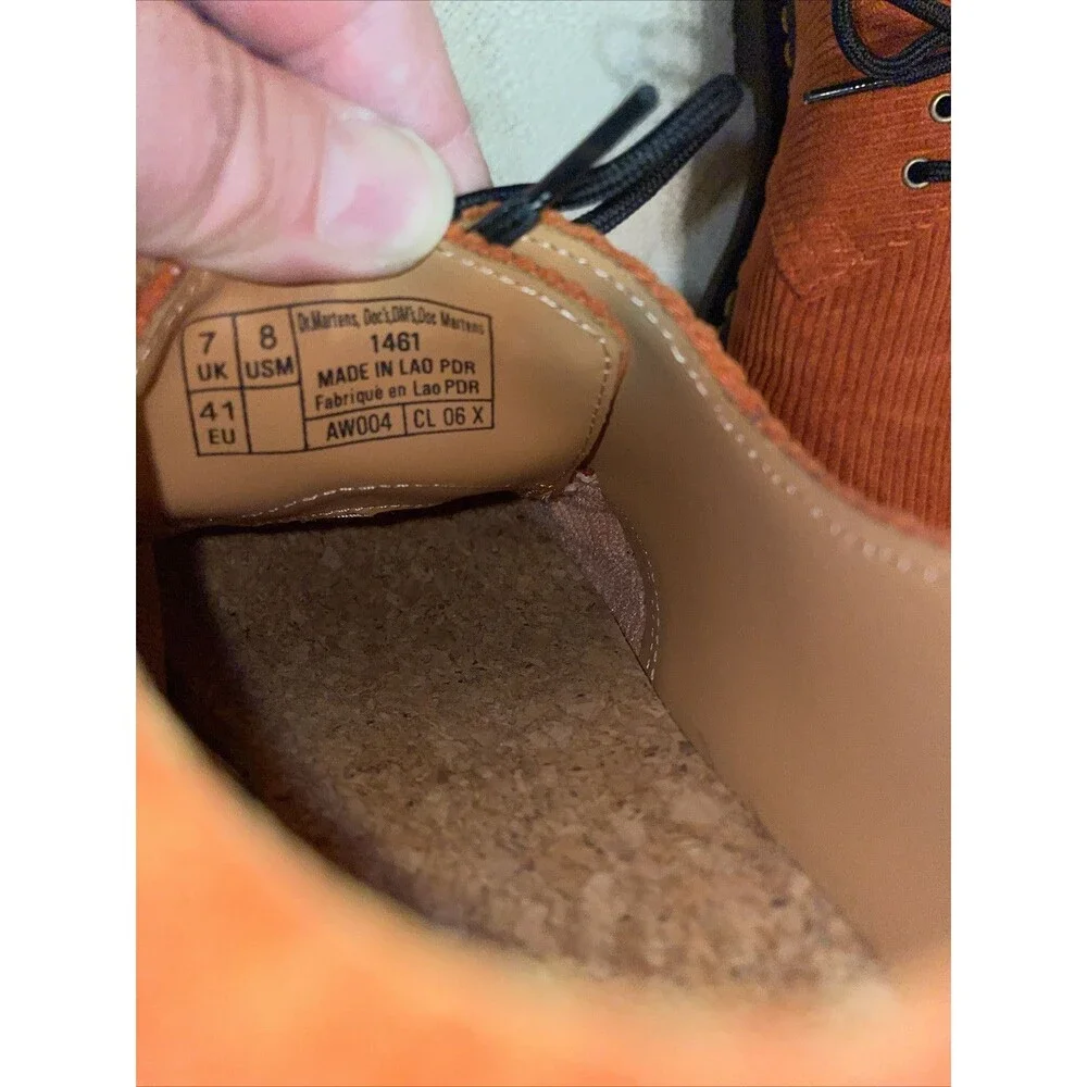 Dr. Martens Men’s Corduroy Oxfords Size 8 M Orange Streetwear Outdoors City NWOB